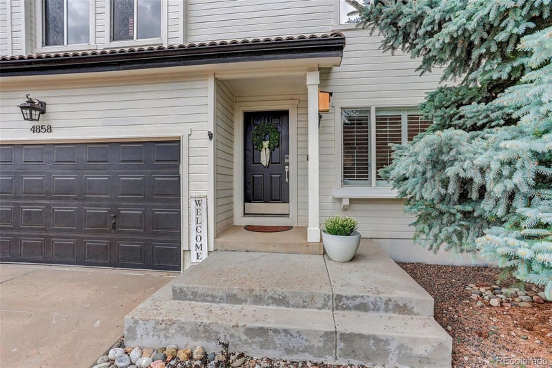 4858 Waldenwood Pl, Highlands Ranch, CO 80130