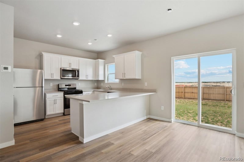 48200 Shetland Dr, Bennett, CO 80102