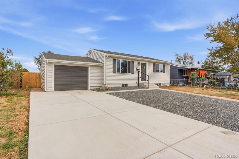 6621 E 79th Ave, Commerce City, CO 80022