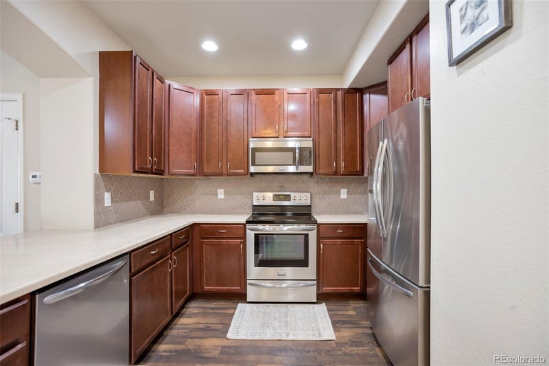 9721 Dahlia Ln, Thornton, CO 80229
