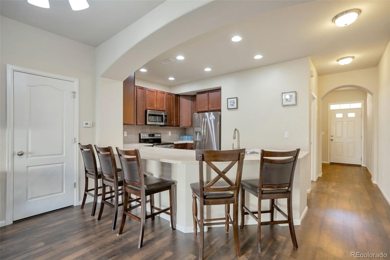 9721 Dahlia Ln, Thornton, CO 80229