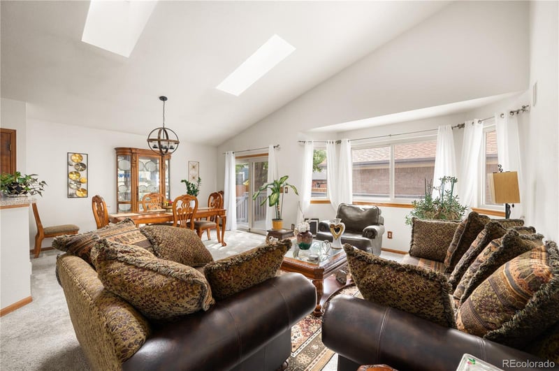740 Kittredge St, Aurora, CO 80011