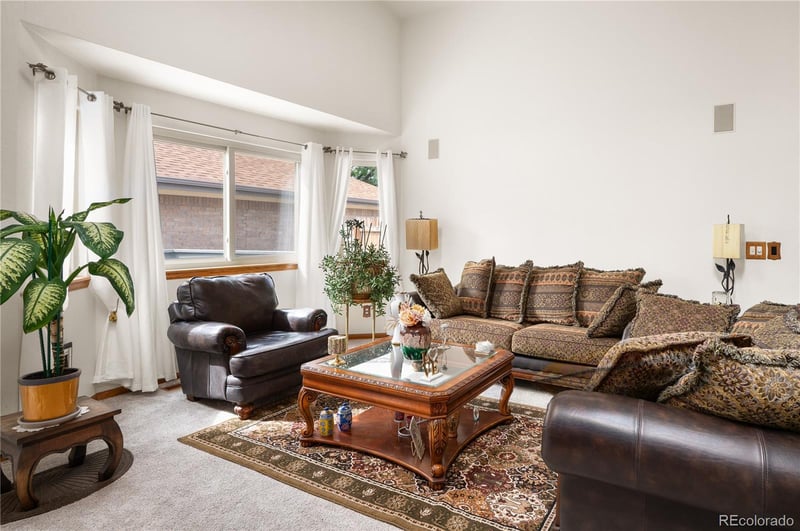 740 Kittredge St, Aurora, CO 80011