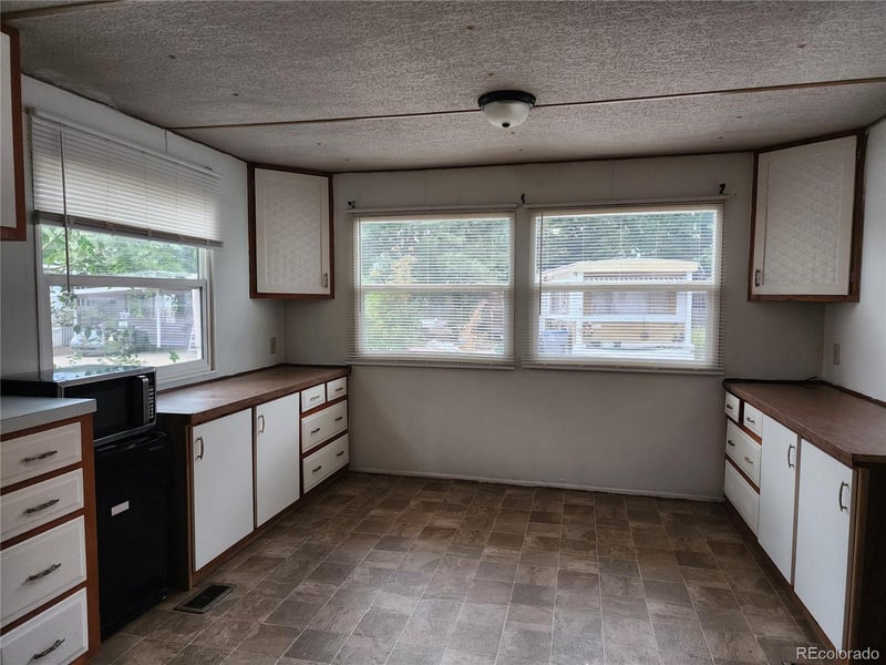 951 17 Ave Lot 77, Longmont, CO 80501
