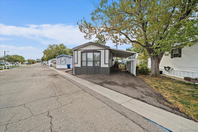 17190 Mt Vernon Rd Lot 122, Golden, CO 80401