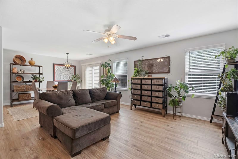 22106 E Berry Pl, Aurora, CO 80015