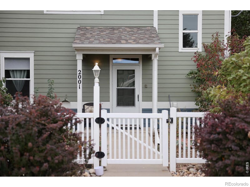 635 Gooseberry Dr #2001, Longmont, CO 80503