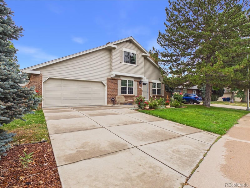 6414 S Lee Ct, Littleton, CO 80127