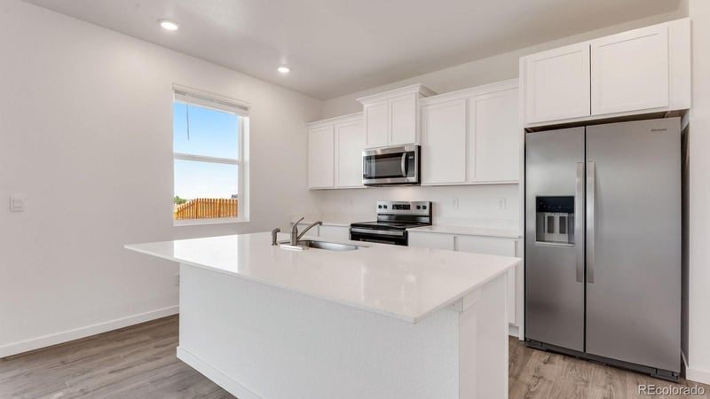 9938 Danube Ct, Commerce City, CO 80022