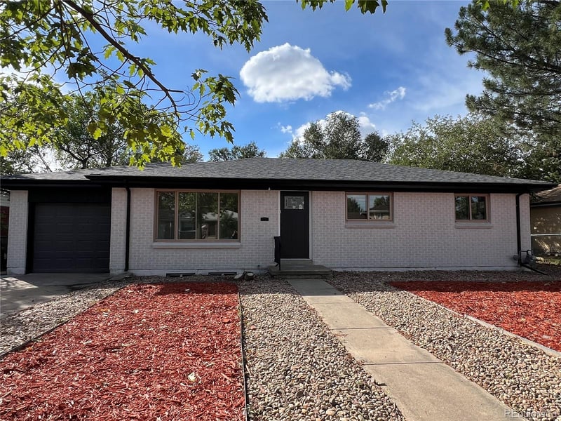3113 Worchester St, Aurora, CO 80011