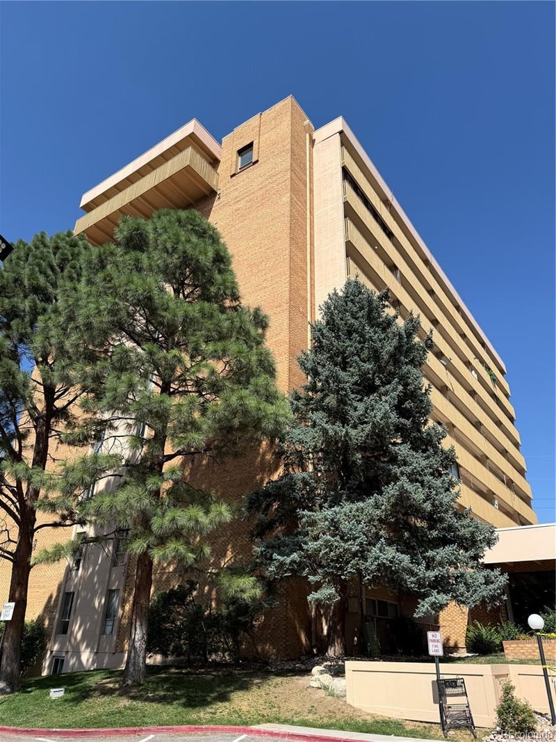 8060 E Girard Ave #704, Denver, CO 80231