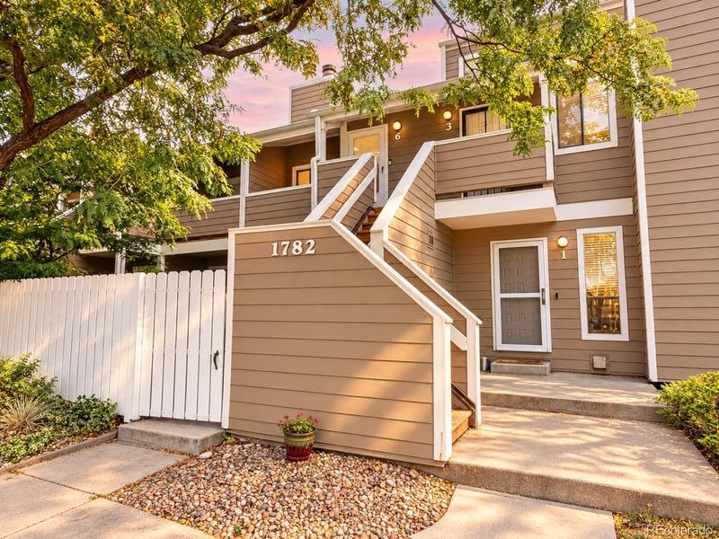 1782 S Trenton St #6, Denver, CO 80231