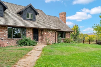 8935 W Bear Creek Dr, Lakewood, CO 80227