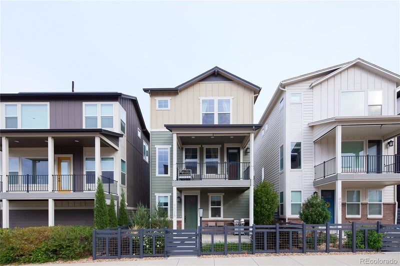 9025 Southurst St, Highlands Ranch, CO 80129