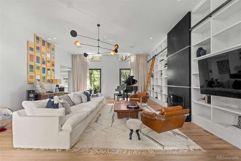275 Vine St, Denver, CO 80206