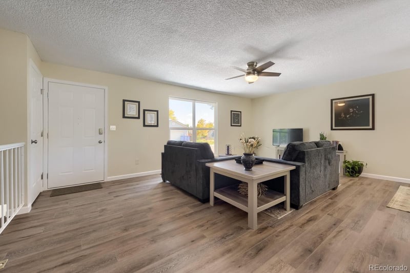 7965 S Estes Ct, Littleton, CO 80128