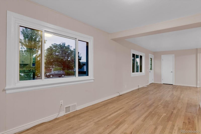 790 S Raleigh St, Denver, CO 80219