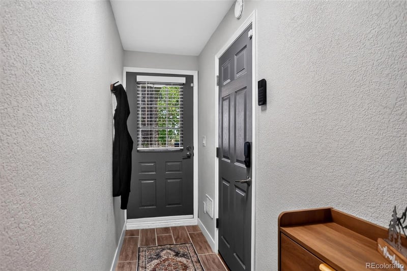 11986 E Kepner Dr, Aurora, CO 80012