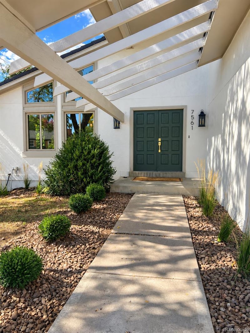 7561 S Reed Ct, Littleton, CO 80128