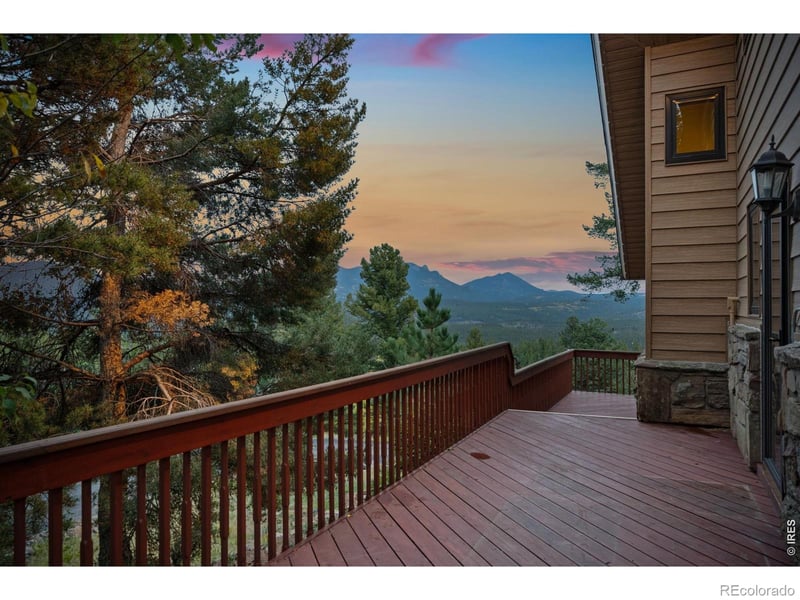 697 N Beaver Rd, Black Hawk, CO 80422