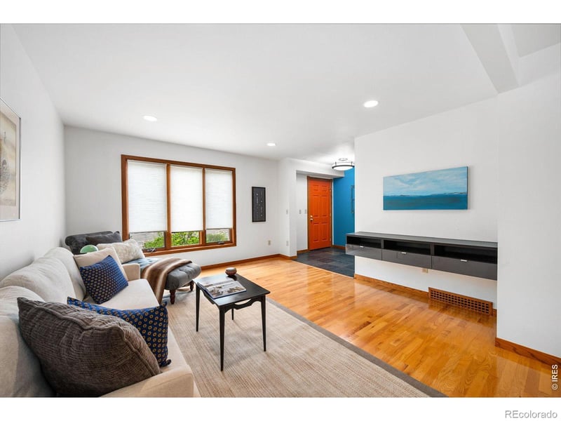 900 Whalers Way, Fort Collins, CO 80525