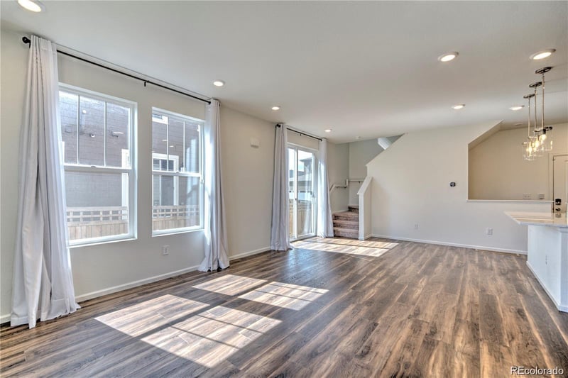 6253 N Liverpool St, Aurora, CO 80019