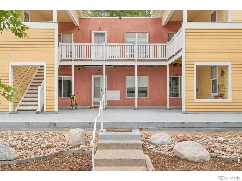 2610 Iris Ave #105, Boulder, CO 80304