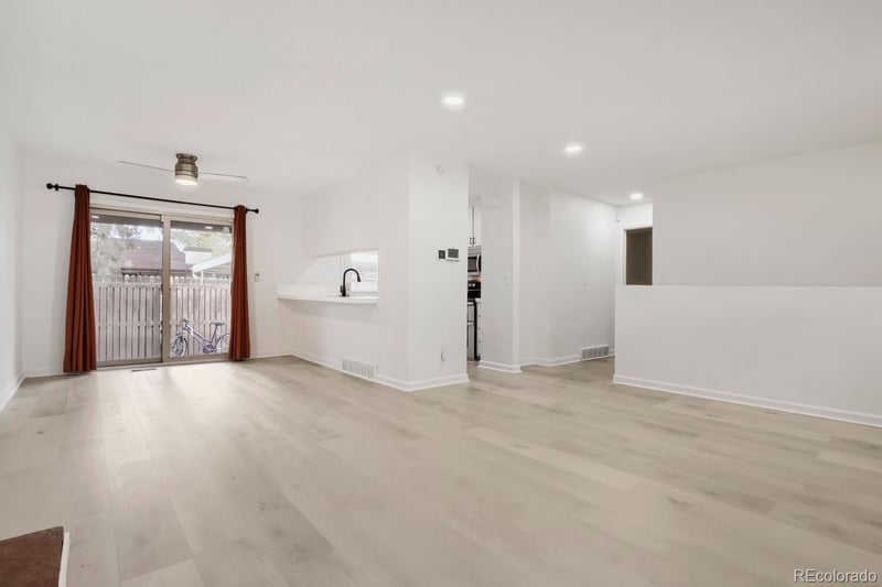 3812 S Fraser St, Aurora, CO 80014