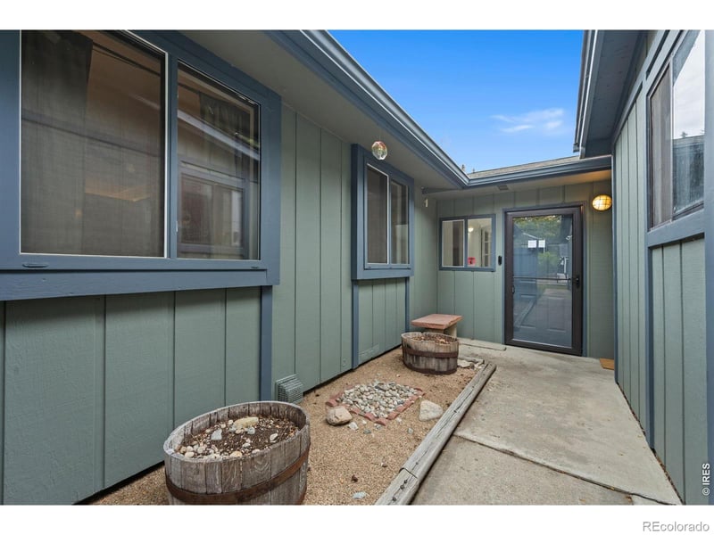127 Placer Ave, Longmont, CO 80504