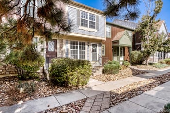 12063 E Hoye Dr, Aurora, CO 80012