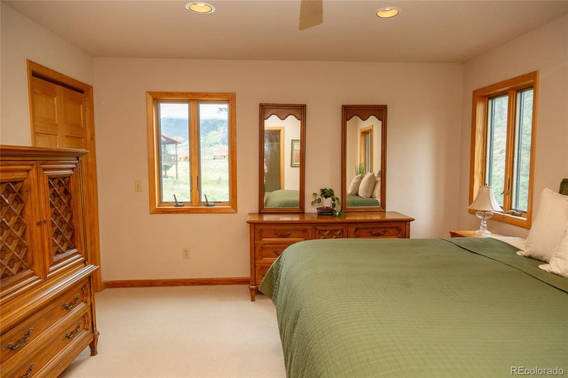 215 Aspen Dr, South Fork, CO 81154