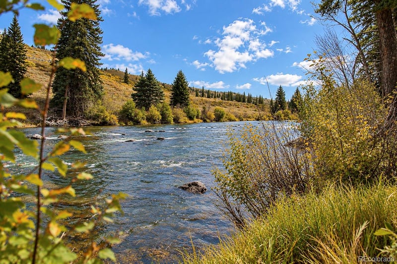 215 Aspen Dr, South Fork, CO 81154