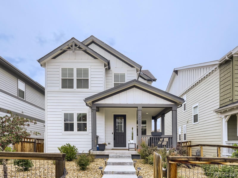 2901 E 102nd Pl, Thornton, CO 80229