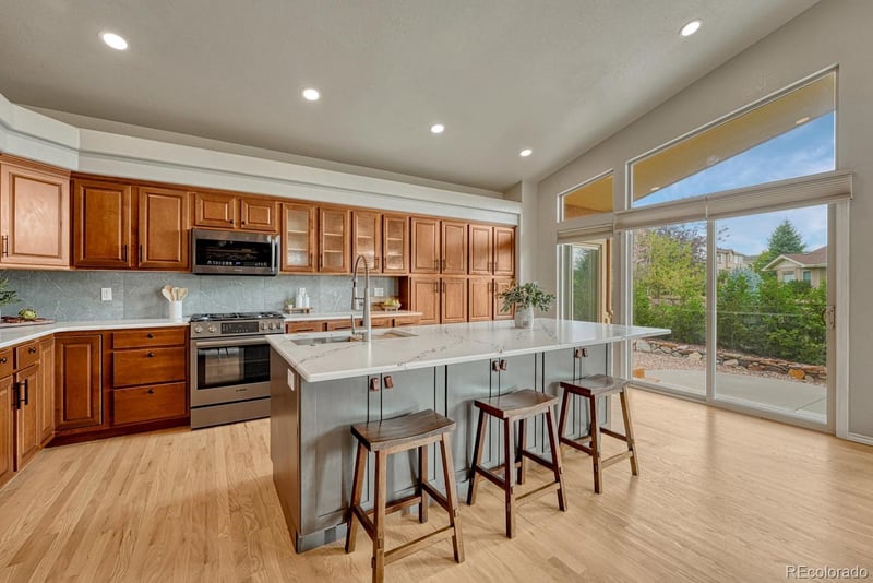 9321 Sky King Dr, Colorado Springs, CO 80924