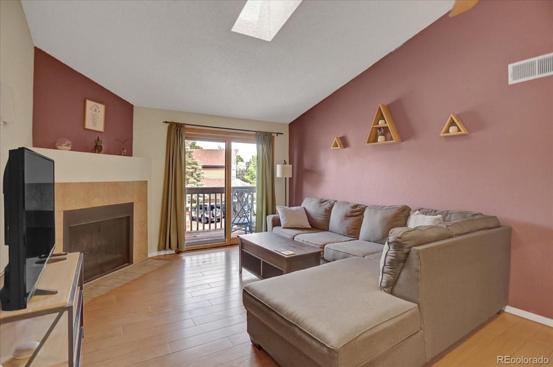 10263 E Peakview Ave #C201, Englewood, CO 80111