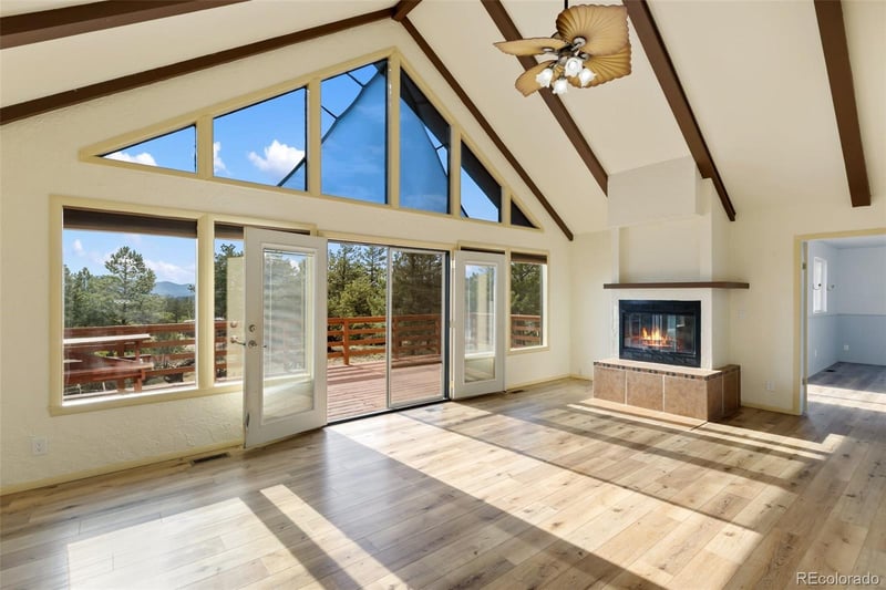 192 Columbine Rd, Florissant, CO 80816