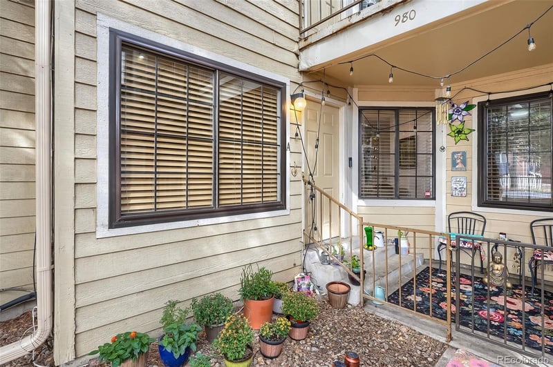 980 S Dahlia St #A, Glendale, CO 80246