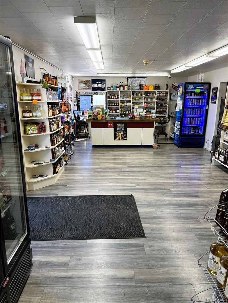 1435 E Rainbow Blvd, Salida, CO 81201