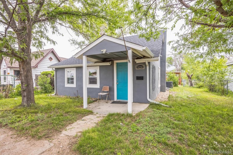 524 N 4th Ave, Sterling, CO 80751