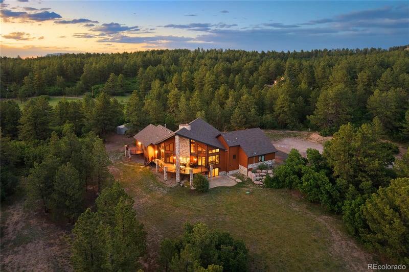 9676 S Perry Park Rd, Larkspur, CO 80118