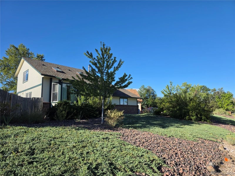 9992 W Florida Ave, Lakewood, CO 80232