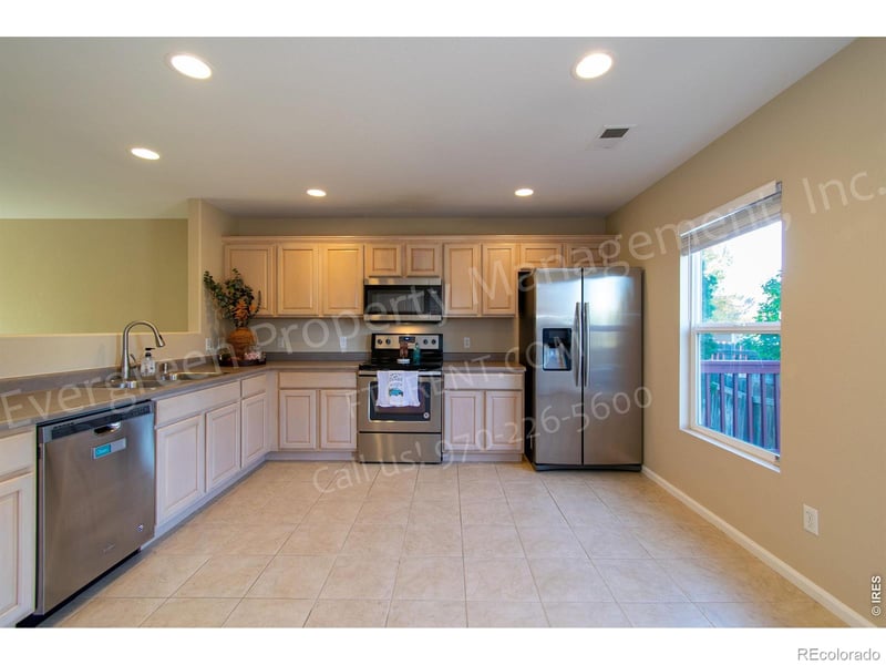 6714 Autumn Ridge Dr, Fort Collins, CO 80525