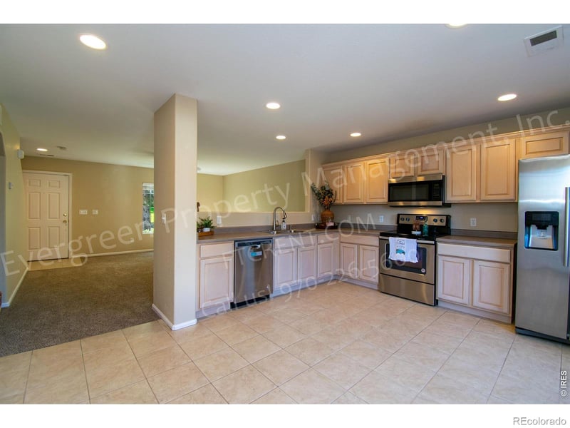 6714 Autumn Ridge Dr, Fort Collins, CO 80525