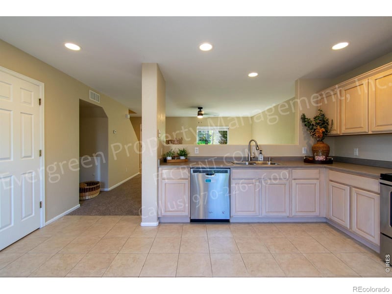 6714 Autumn Ridge Dr, Fort Collins, CO 80525