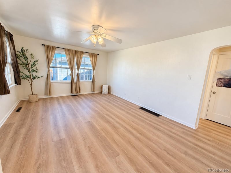 2810 S Bryant St, Denver, CO 80236