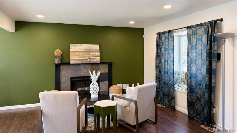 19292 E Nassau Dr, Aurora, CO 80013