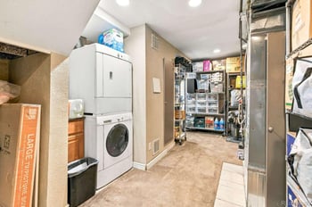 805 W 9th Ave, Denver, CO 80204