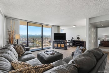 1020 15th St #33A, Denver, CO 80202