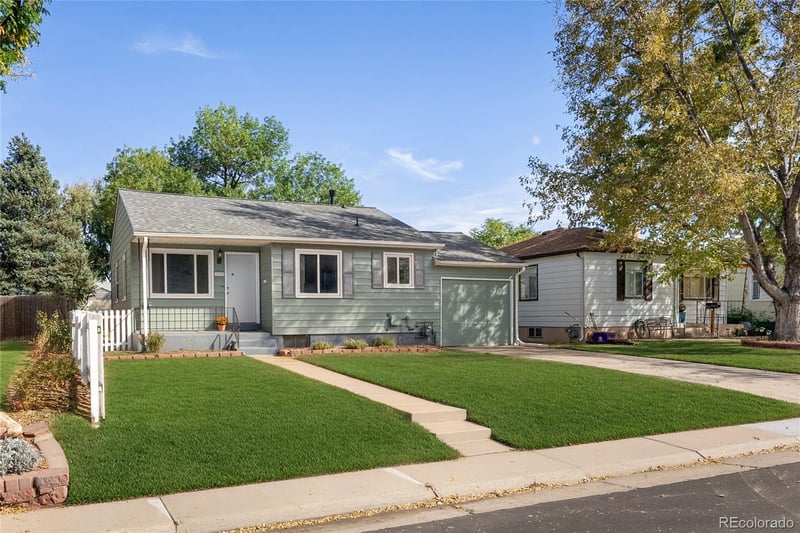 3158 S Fox St, Englewood, CO 80110