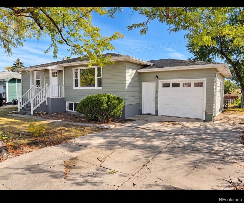 820 35th Avenue Ct, Greeley, CO 80634